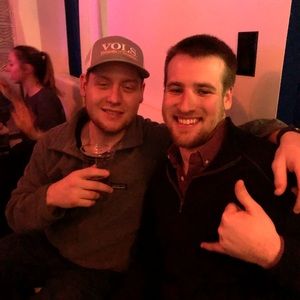 Meet your Posher, Travis